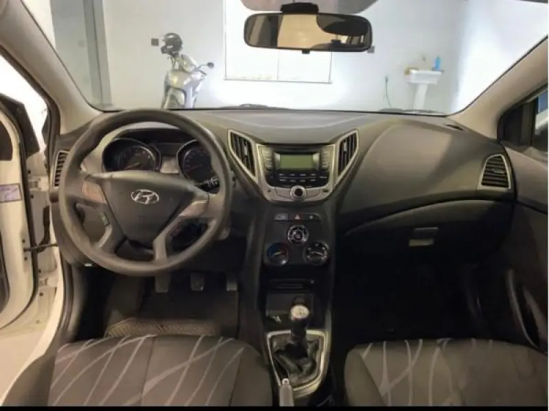 HB 20 Hatch - Foto