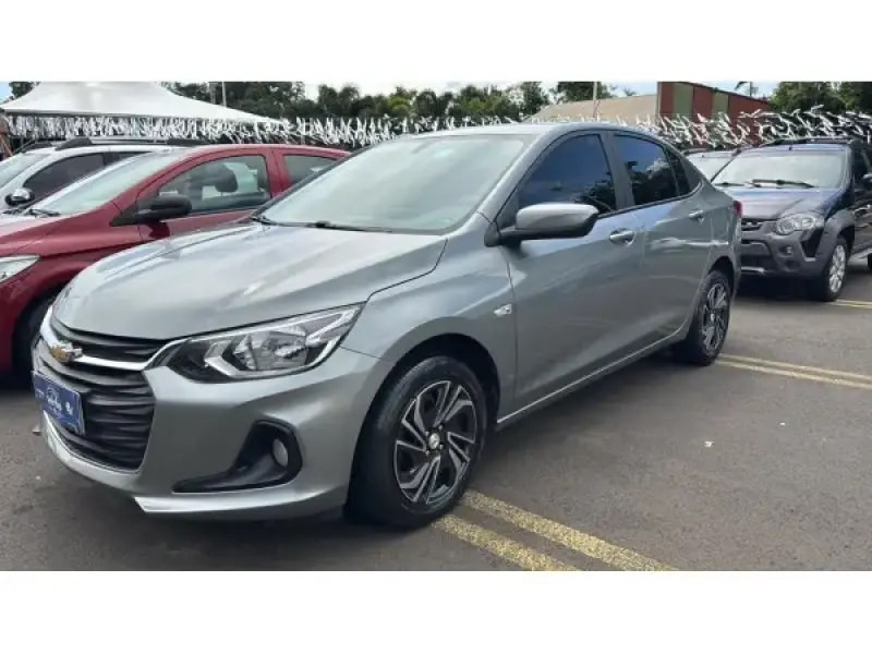 Onix Sedan - Foto