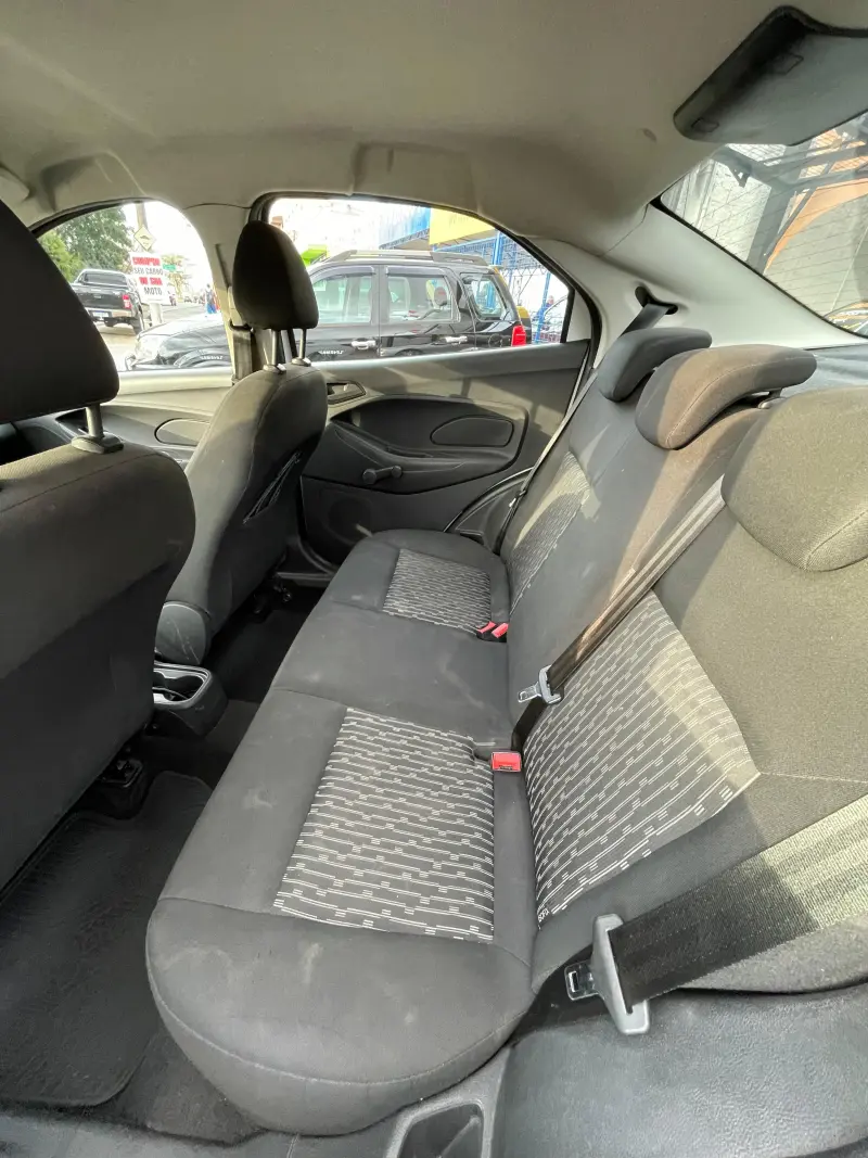 Ka + Sedan - Foto