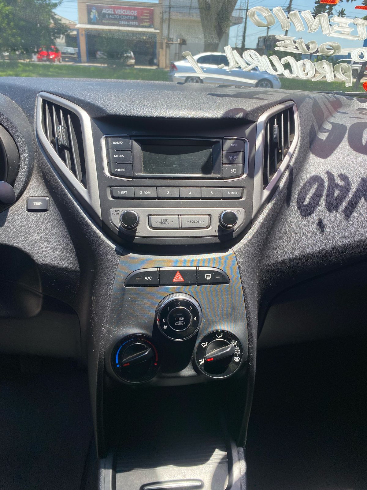 HB 20 Hatch - Foto