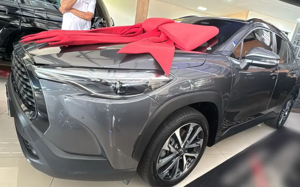 Corolla Cross - Foto