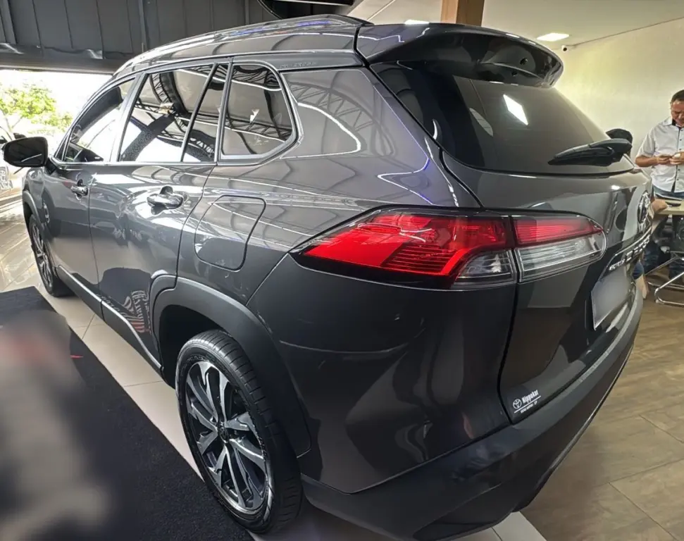 Corolla Cross - Foto