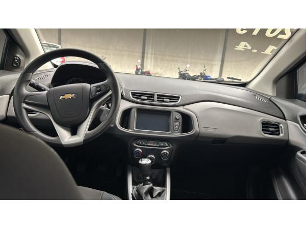 Onix Hatch - Foto