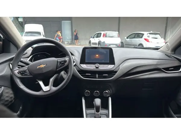 Onix Sedan - Foto