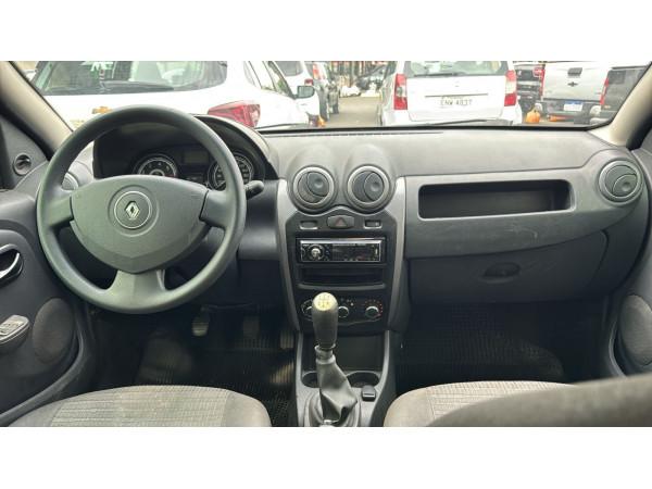 Sandero - Foto