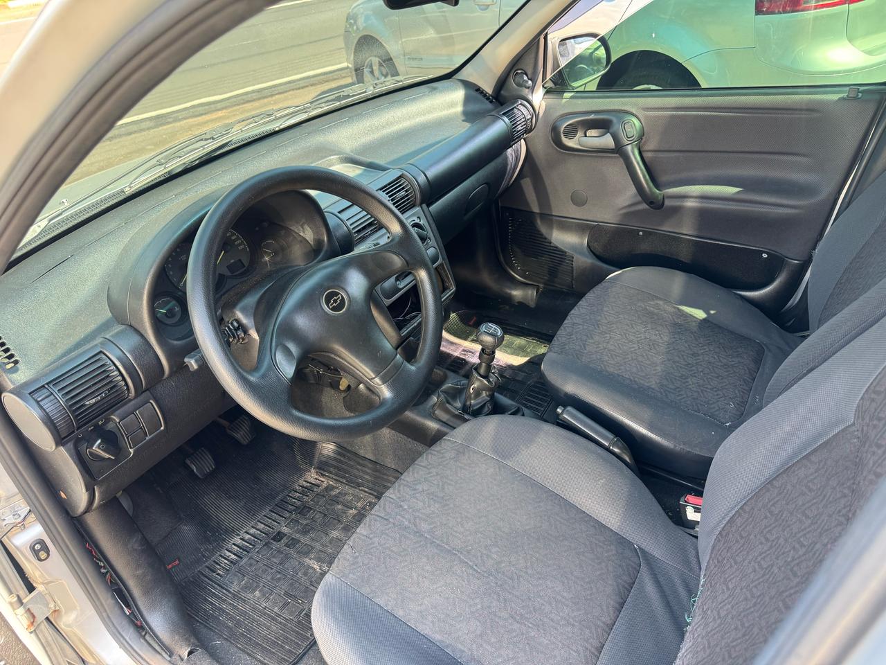 Classic Sedan - Foto