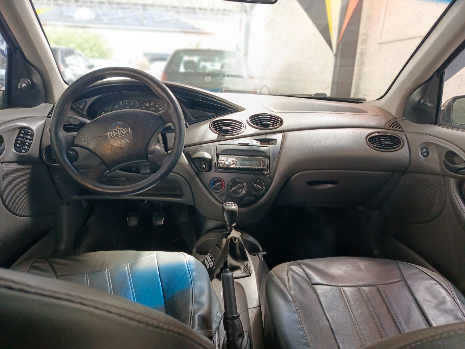 Focus Sedan - Foto